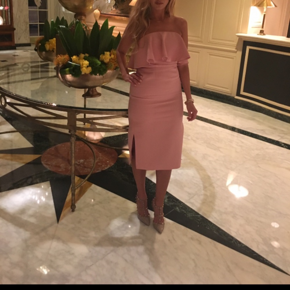 C/MEO COLLECTIVE MID LENGTH DRESS